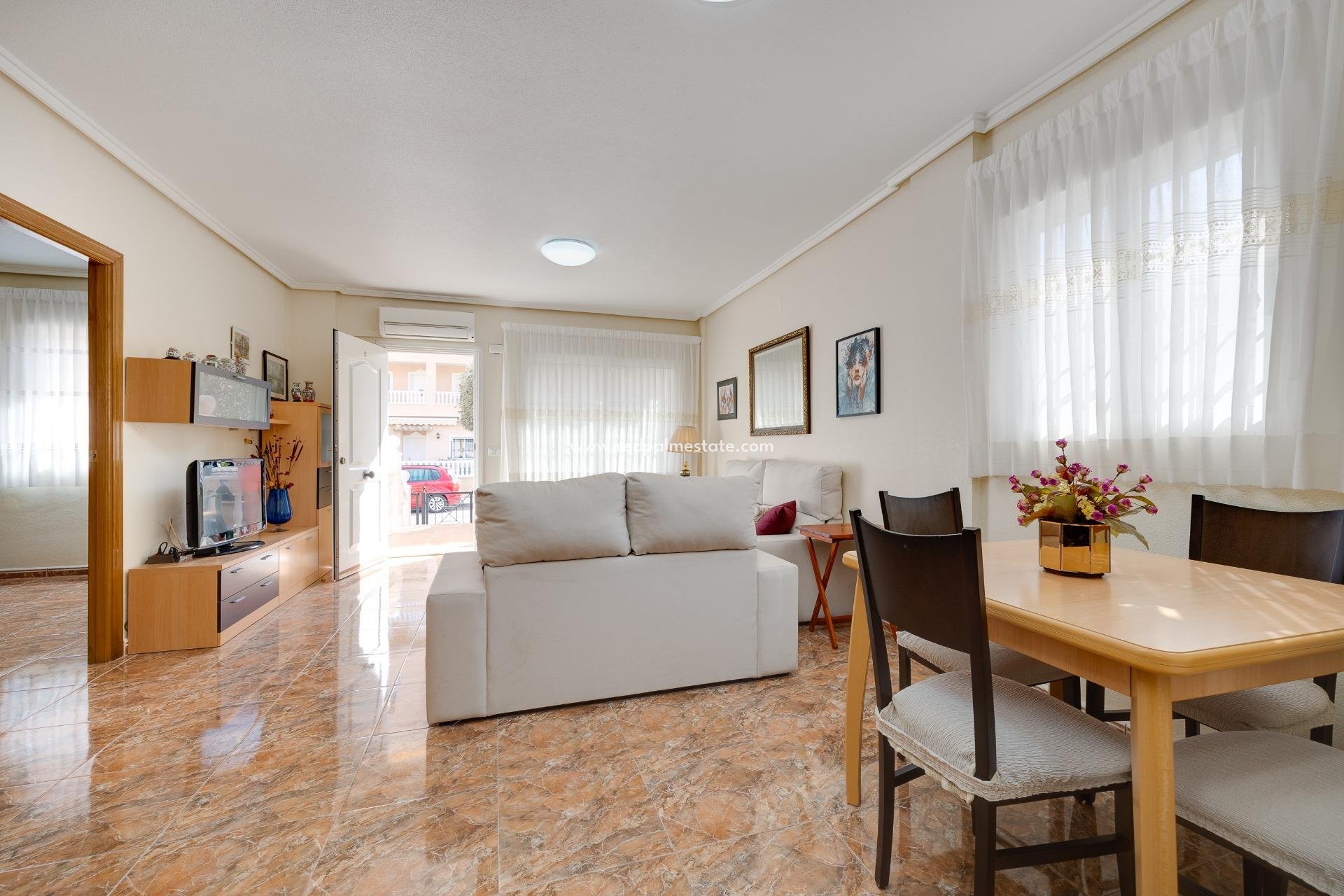 Resale - Semi Detached -
Orihuela Costa - Villamartín