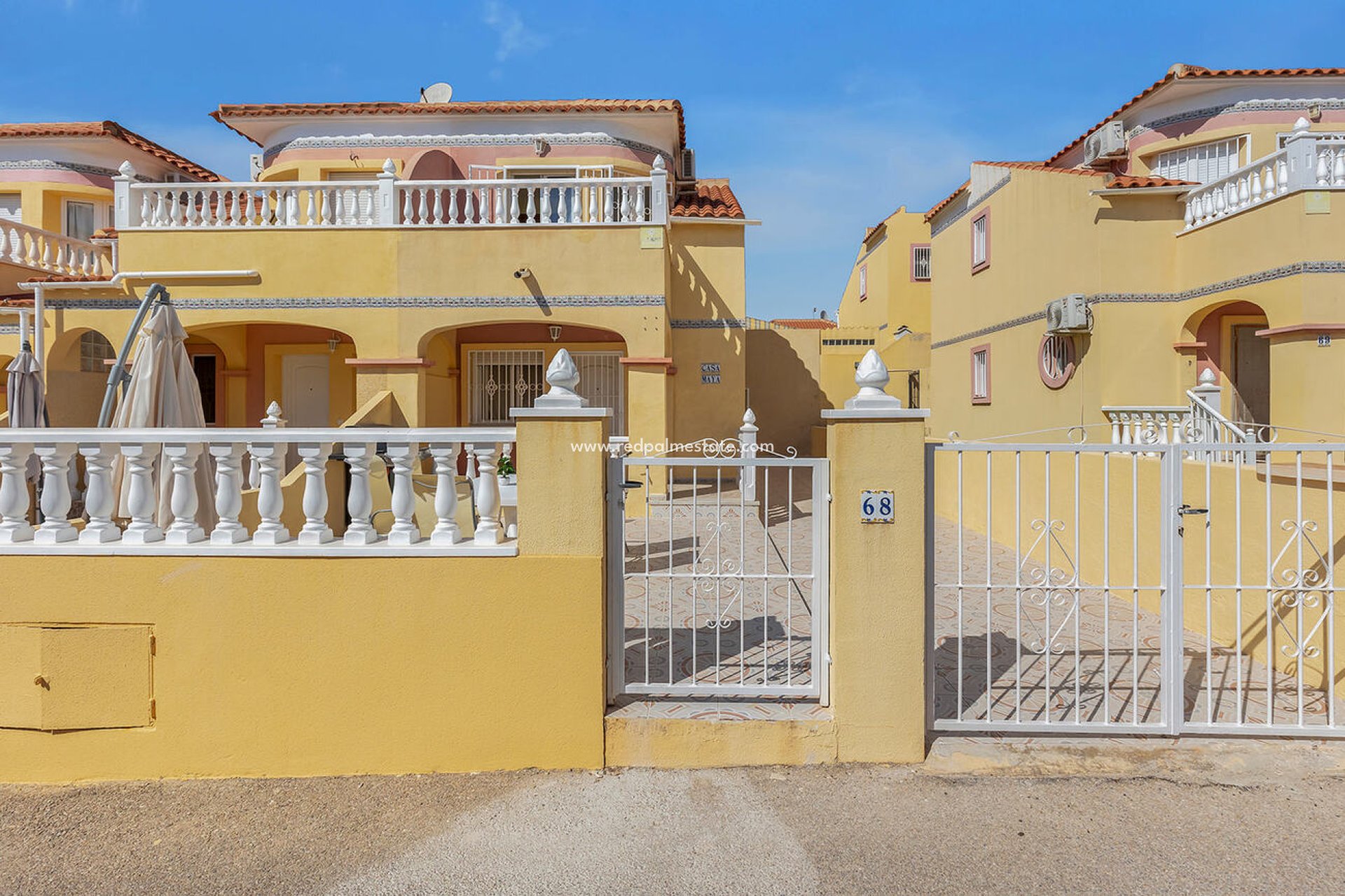 Resale - Semi Detached Penthouse -
Orihuela Costa - Costa Blanca