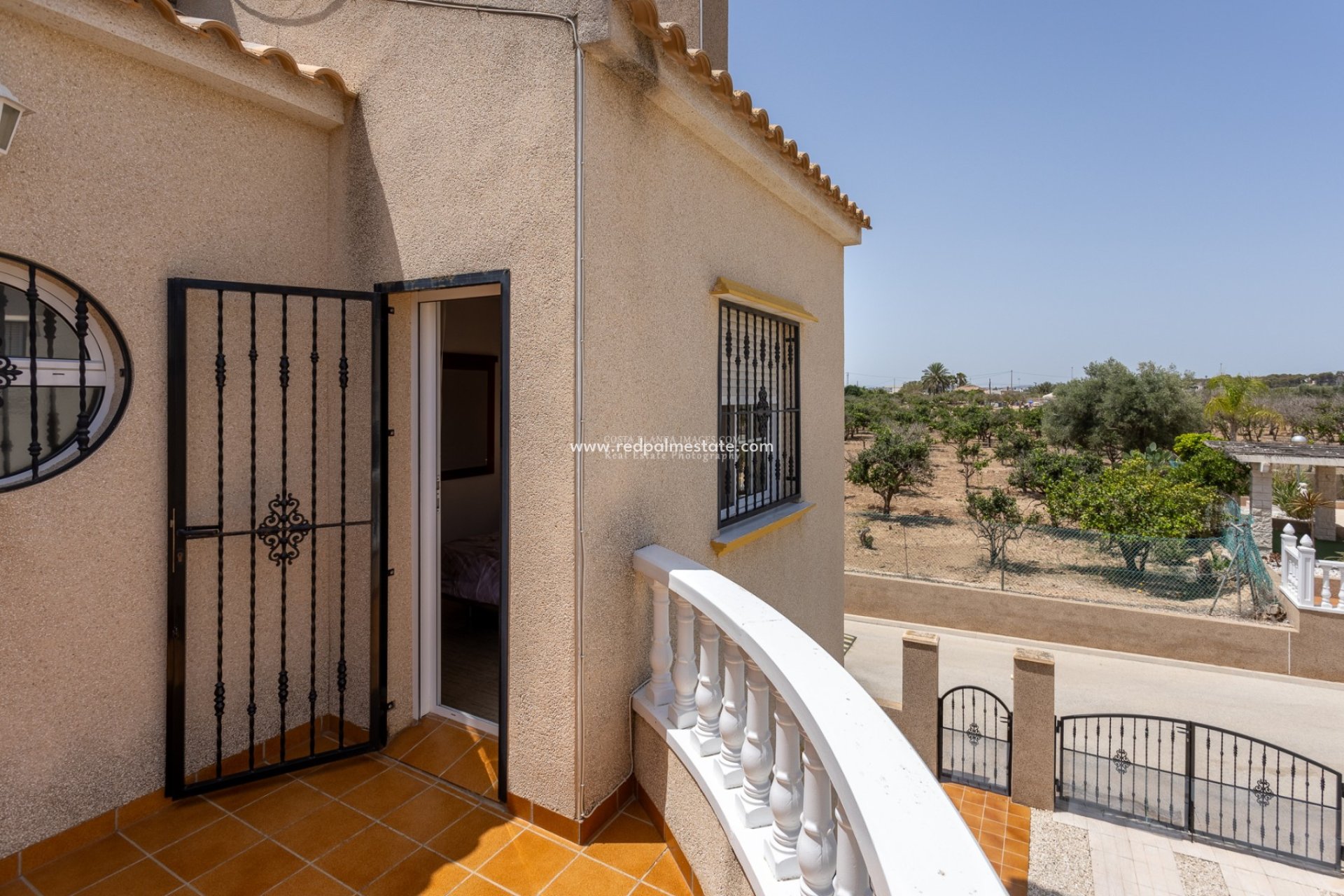 Resale - Semi - Detached Villa -
Guardamar del Segura - Urb el raso