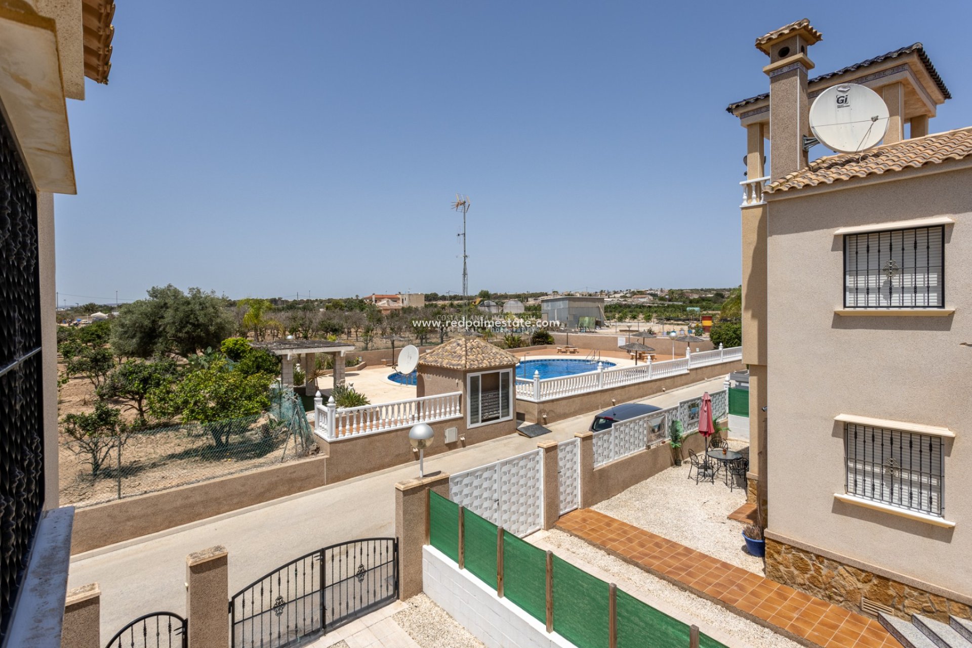 Resale - Semi - Detached Villa -
Guardamar del Segura - Urb el raso