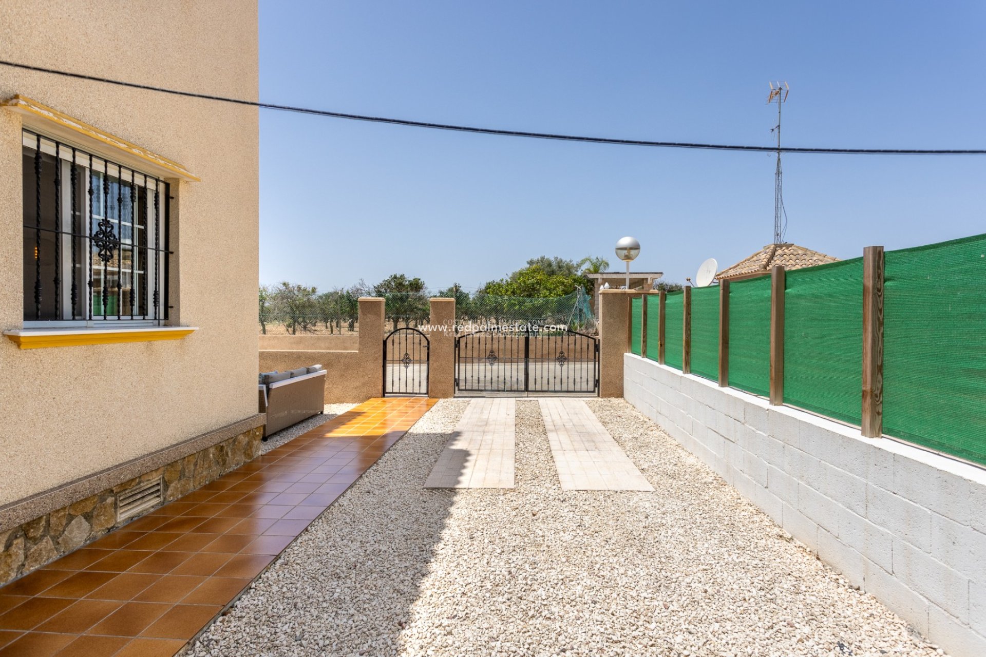 Resale - Semi - Detached Villa -
Guardamar del Segura - Urb el raso