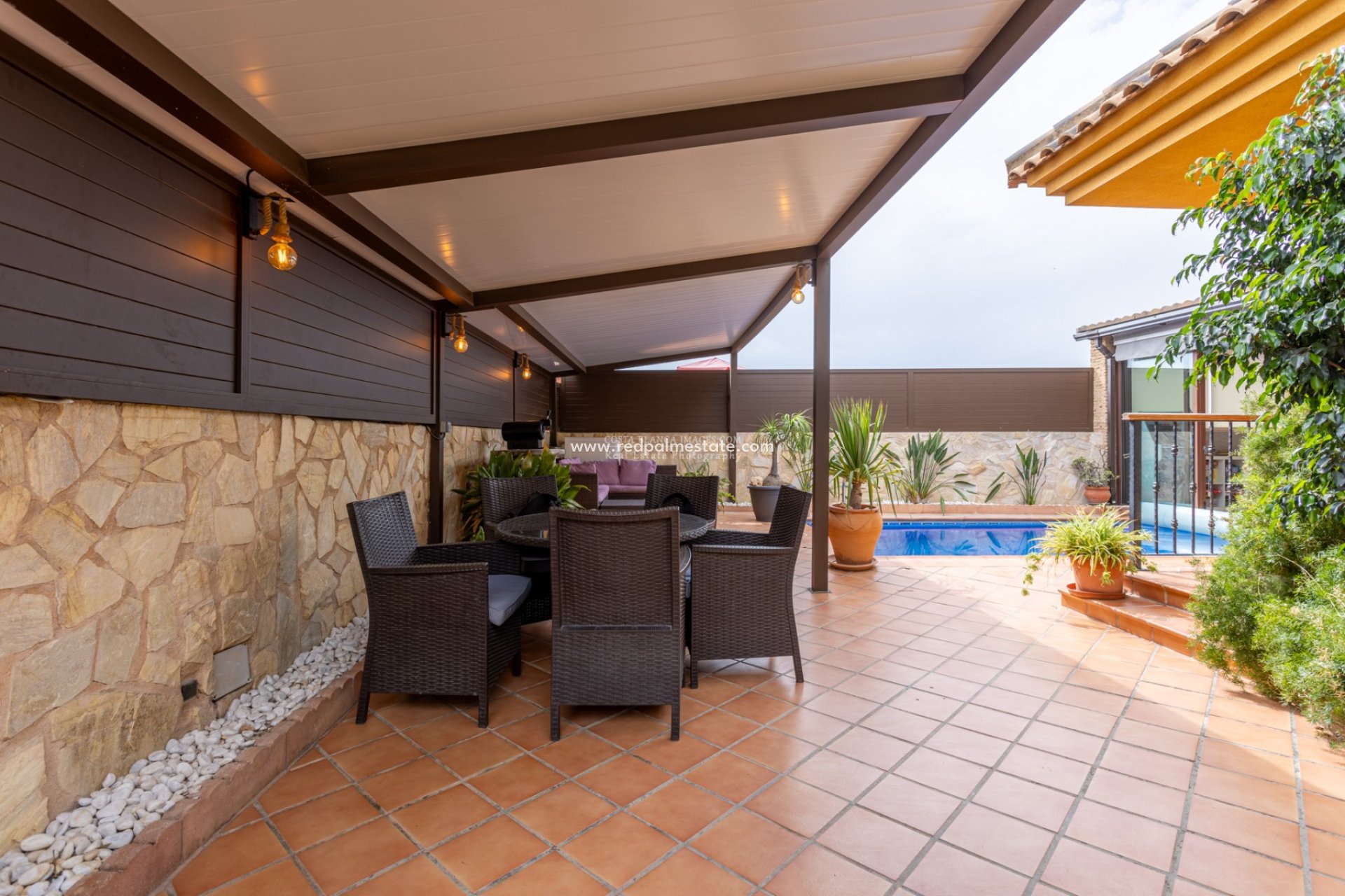 Resale - Semi - Detached Villa -
Los Montesinos - La Herada