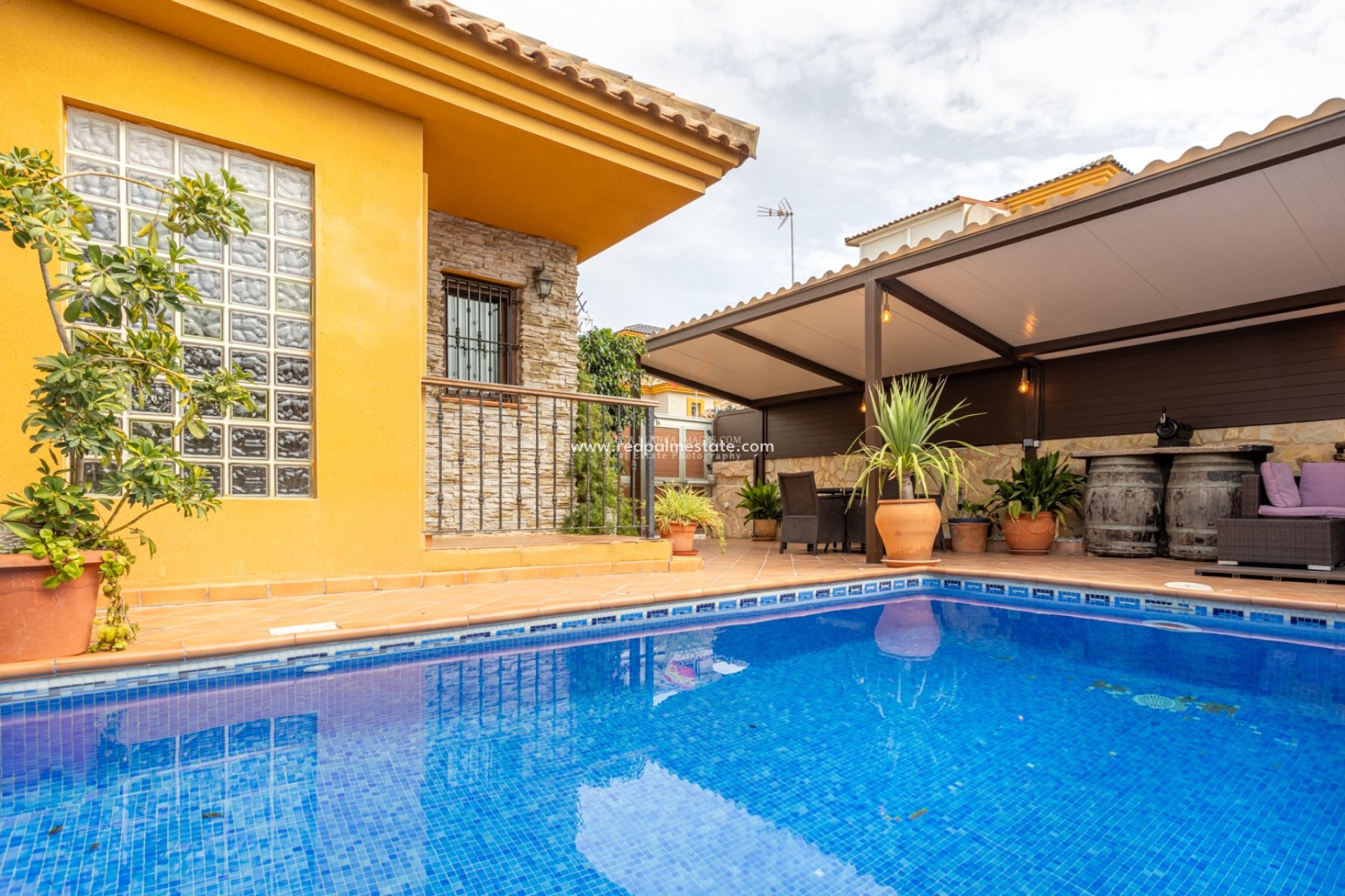 Resale - Semi - Detached Villa -
Los Montesinos - La Herada