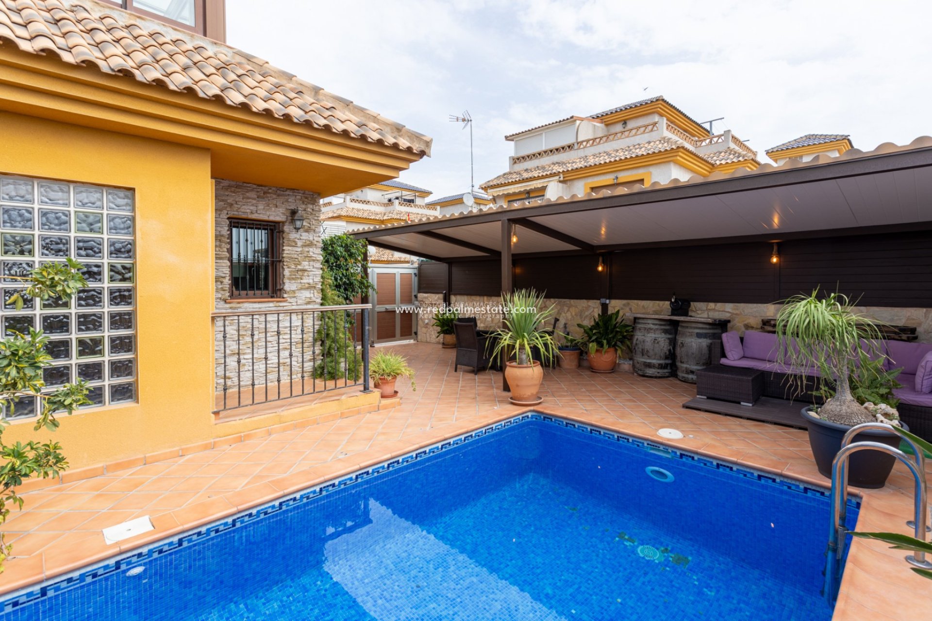 Resale - Semi - Detached Villa -
Los Montesinos - La Herada