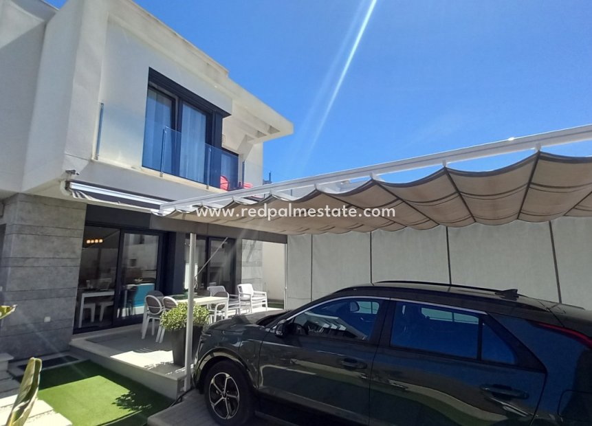 Resale - Semi-Detached -
Vistabella Golf Entre Naranjos - Vistabella Golf