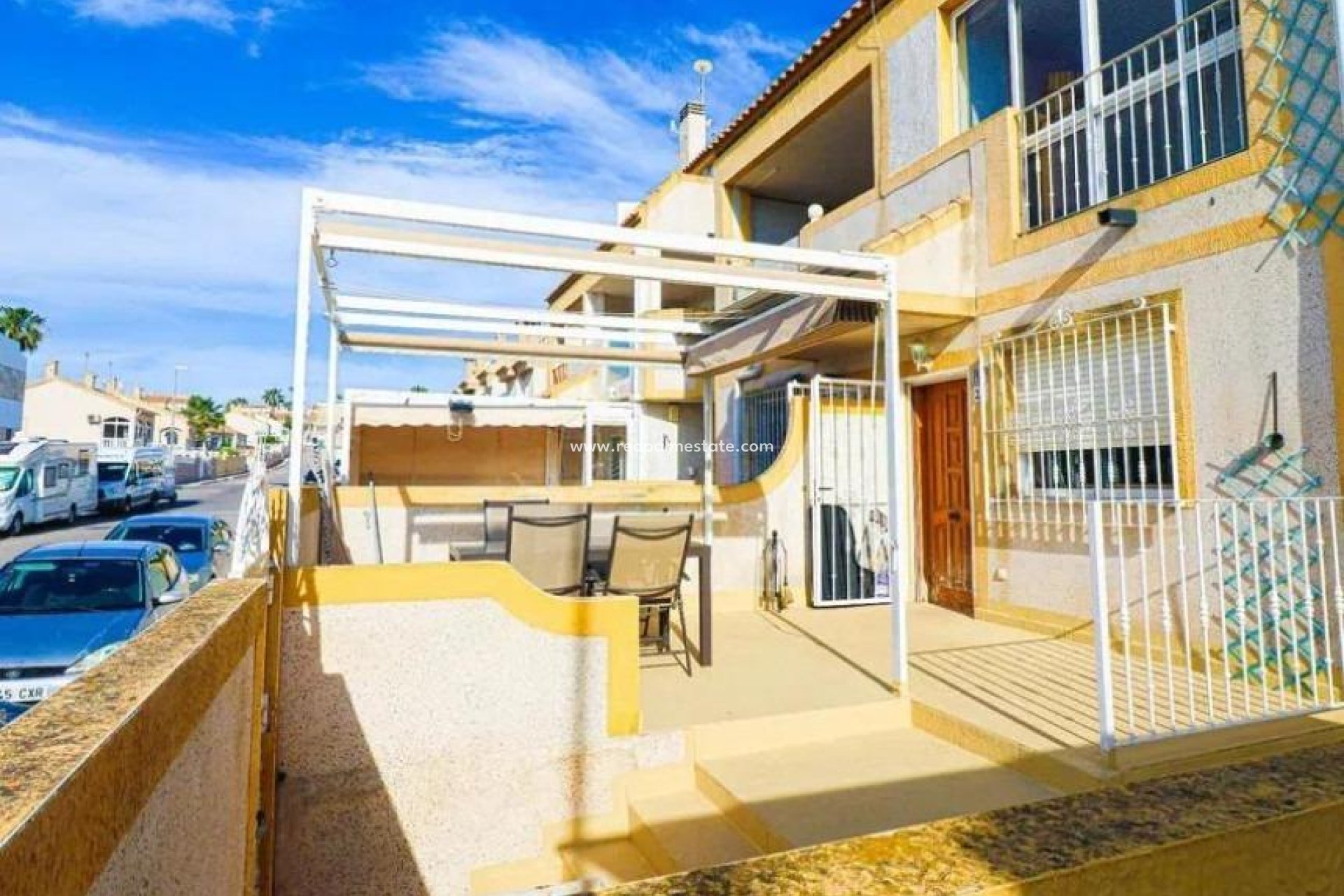 Resale - Semi -
Orihuela Costa - La Florida