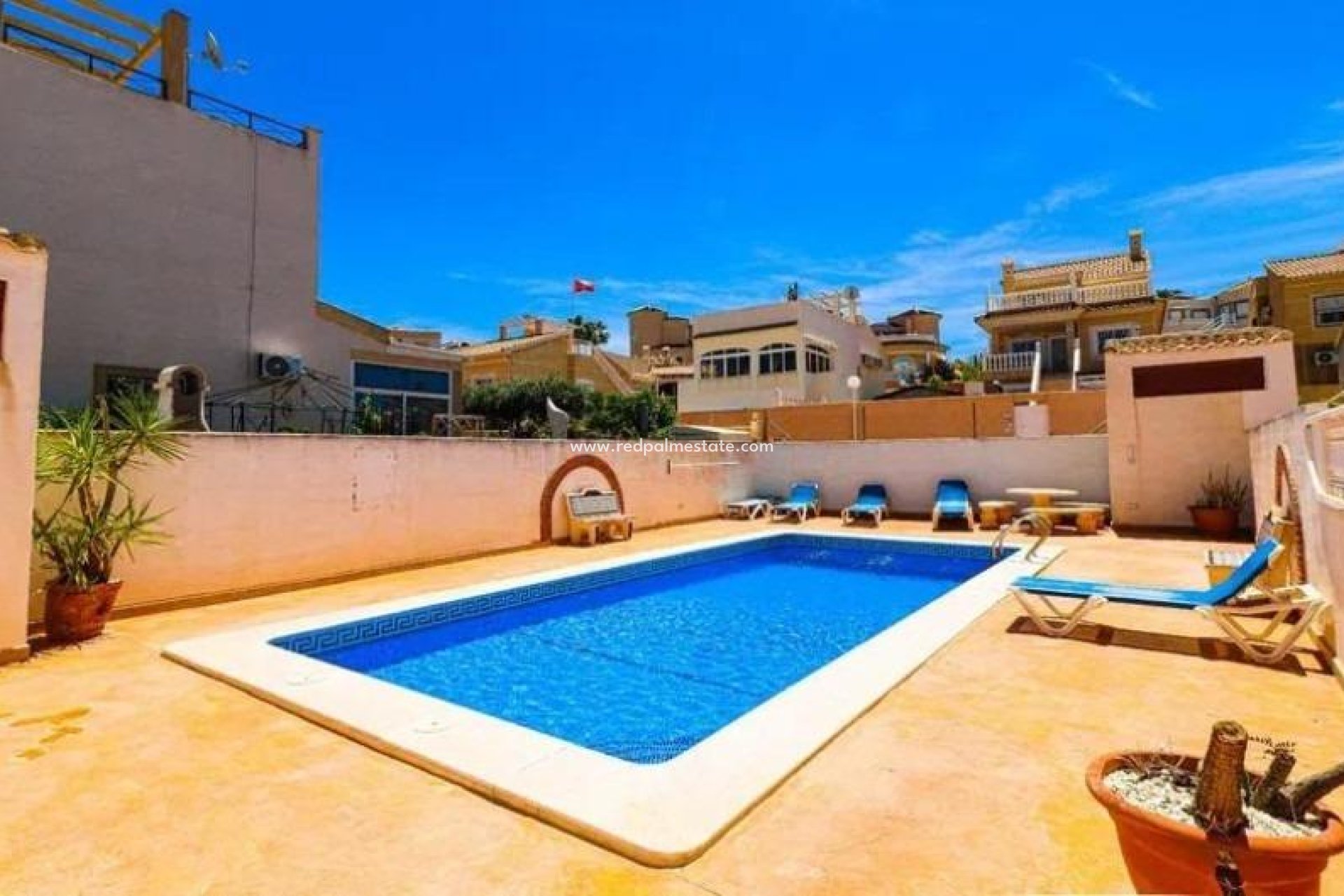 Resale - Semi -
Orihuela Costa - La Florida