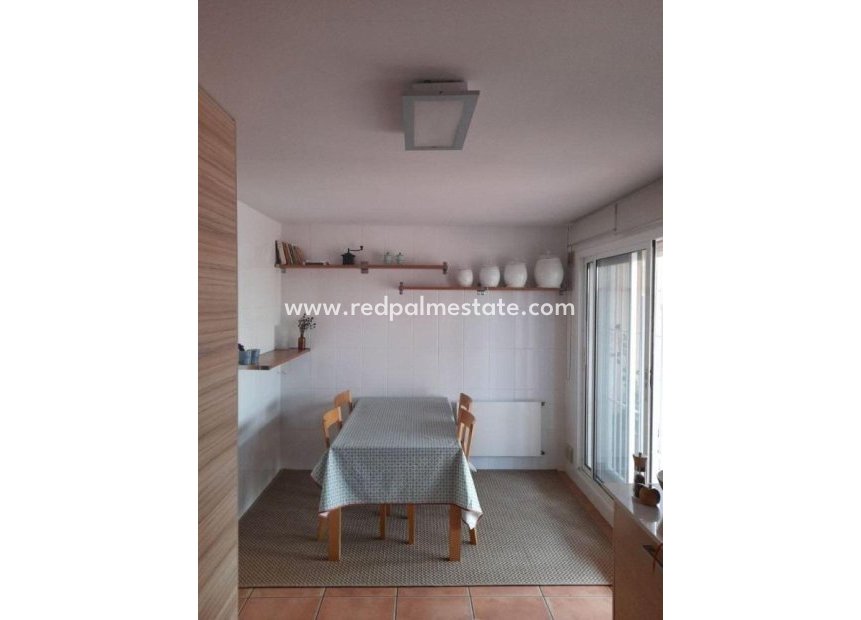 Resale - Terraced house -
Denia - Casco urbano