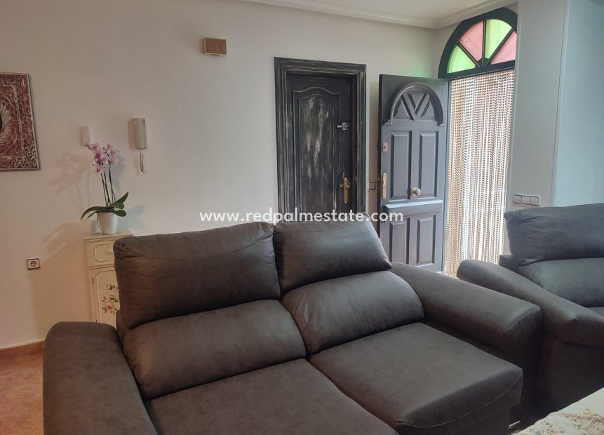 Resale - Terraced house -
Dolores - CENTRO