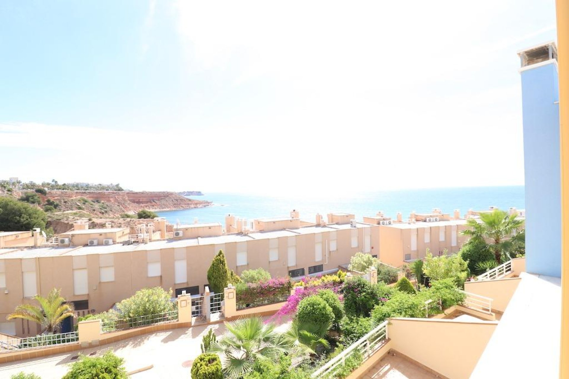 Resale - Terraced house -
Orihuela Costa - Agua Marina