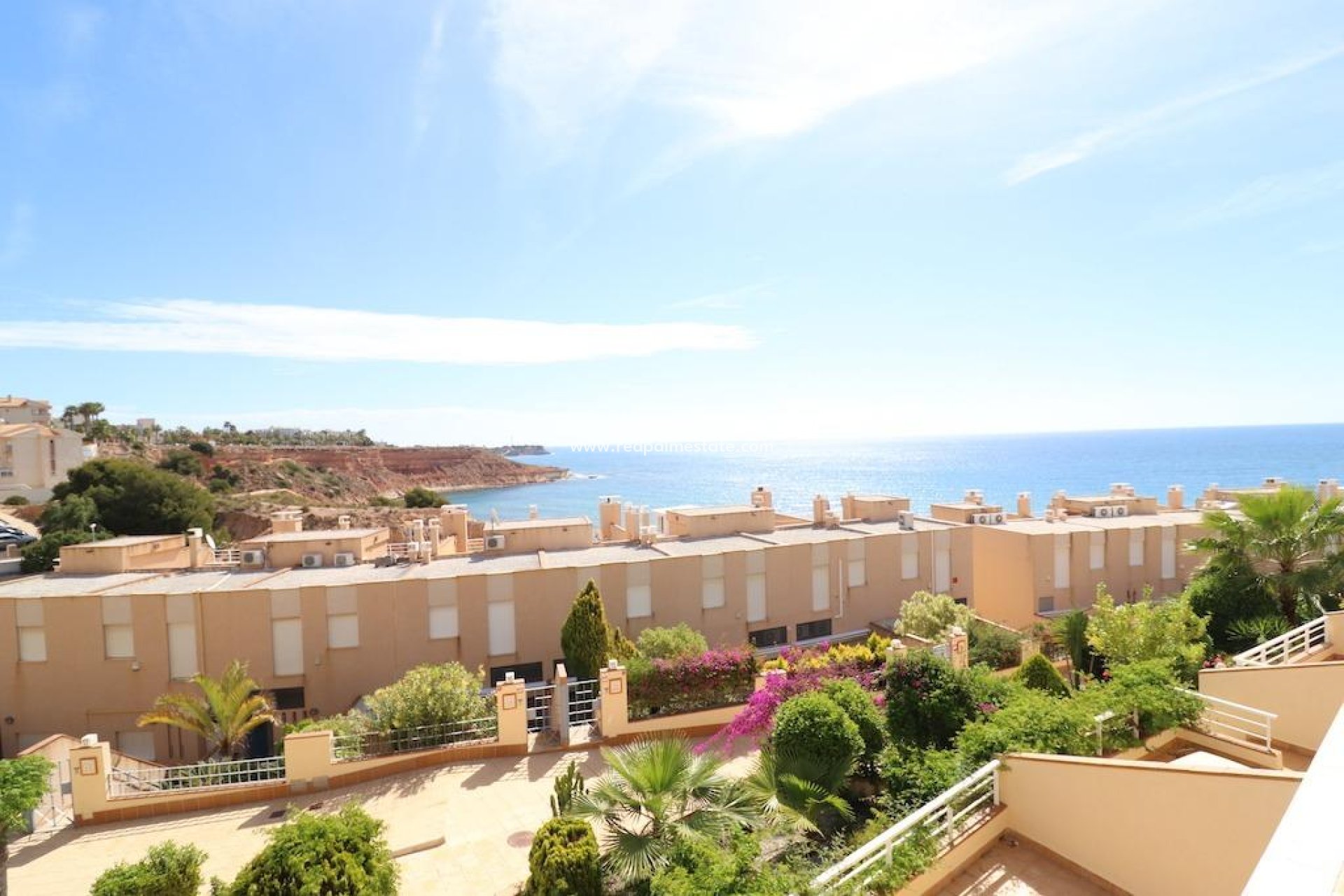 Resale - Terraced house -
Orihuela Costa - Agua Marina