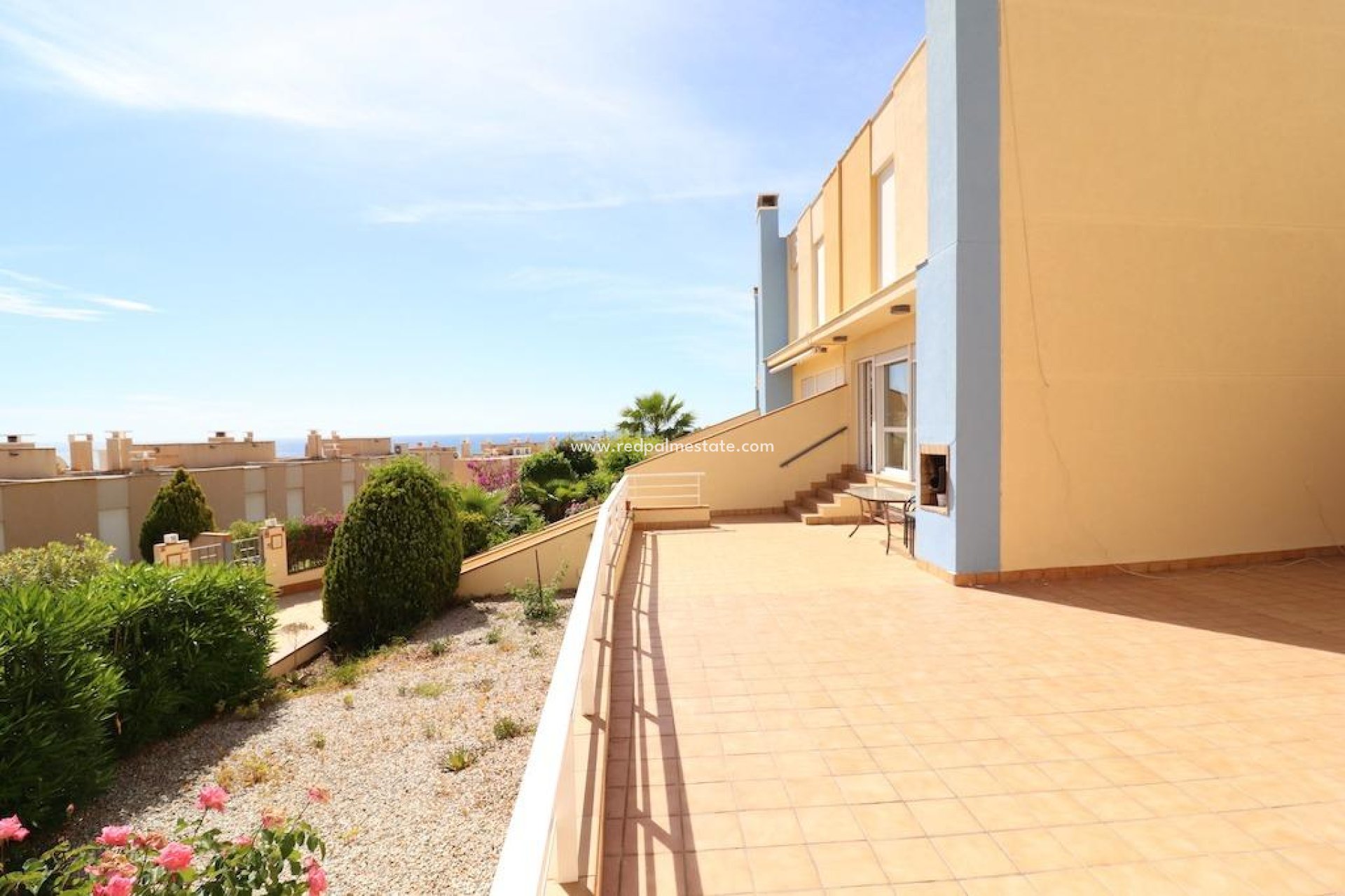 Resale - Terraced house -
Orihuela Costa - Agua Marina