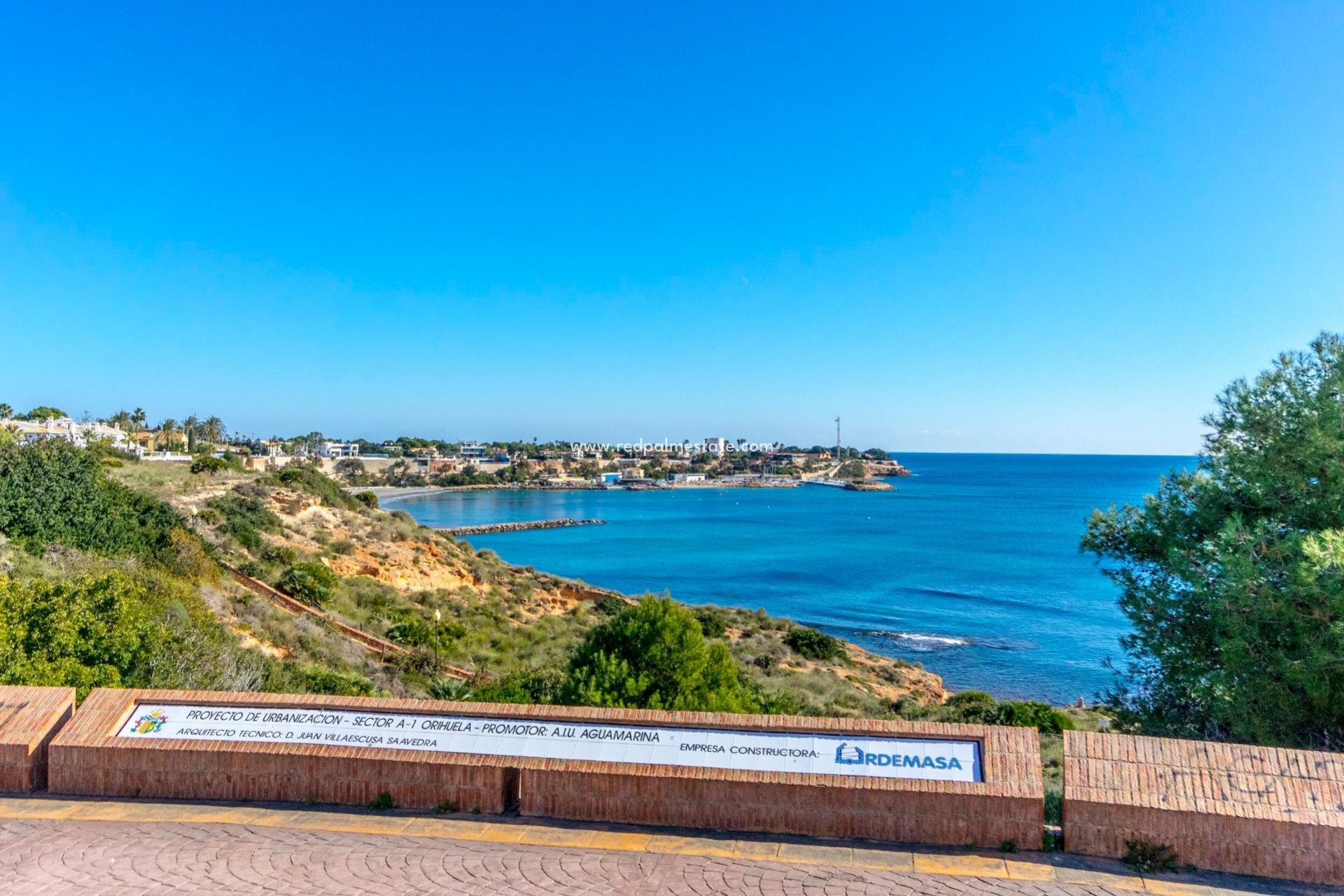 Resale - Terraced house -
Orihuela Costa - Cabo Roig