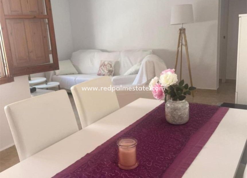 Resale - Terraced house -
Orihuela Costa - Campoamor