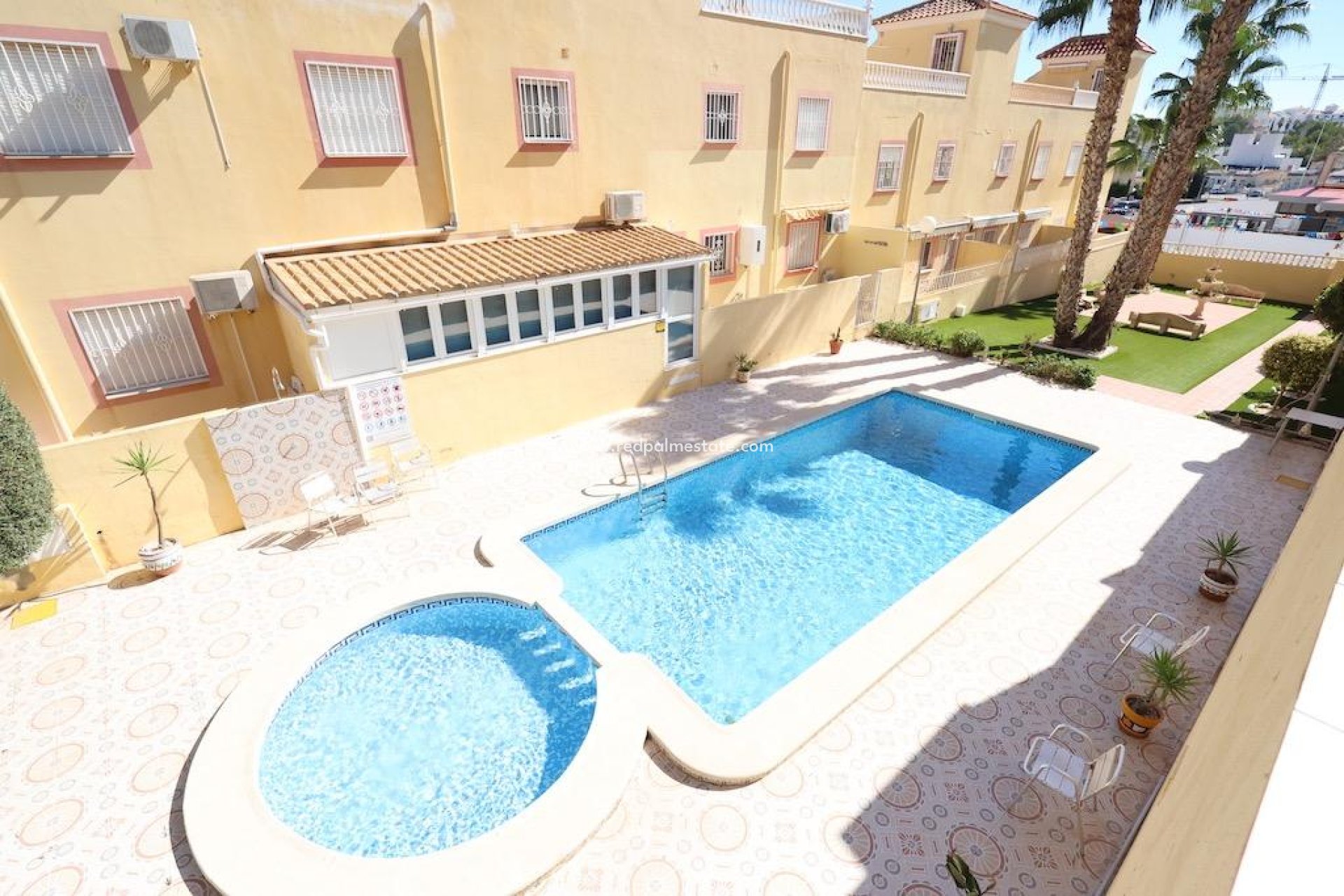 Resale - Terraced house -
Orihuela Costa - Las Filipinas