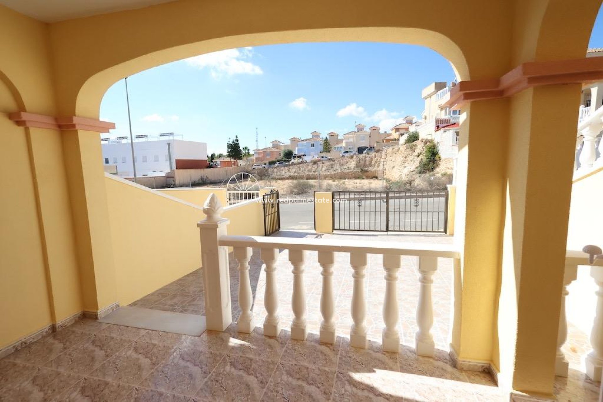 Resale - Terraced house -
Orihuela Costa - Las Filipinas