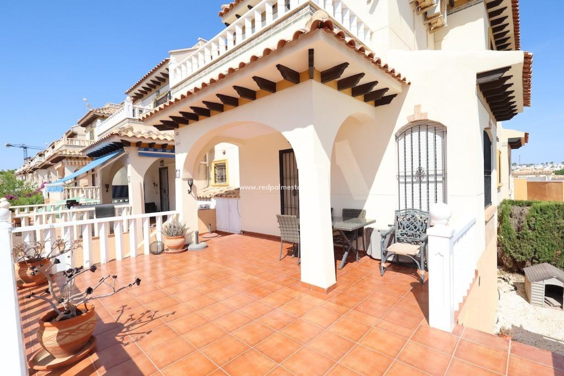 Resale - Terraced house -
Orihuela Costa - Montezenia