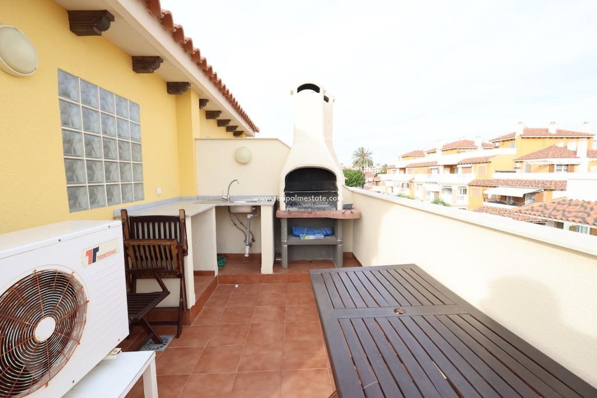 Resale - Terraced house -
Orihuela Costa - Punta Prima