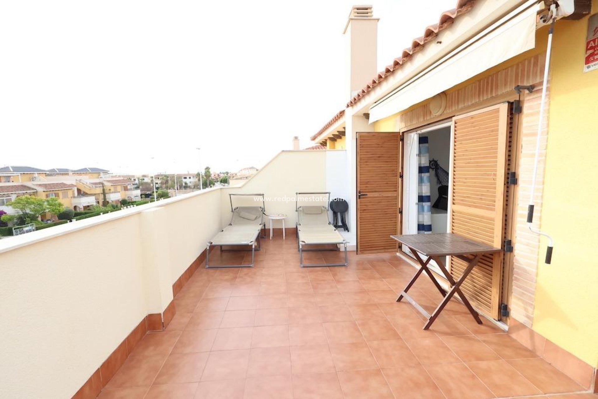 Resale - Terraced house -
Orihuela Costa - Punta Prima