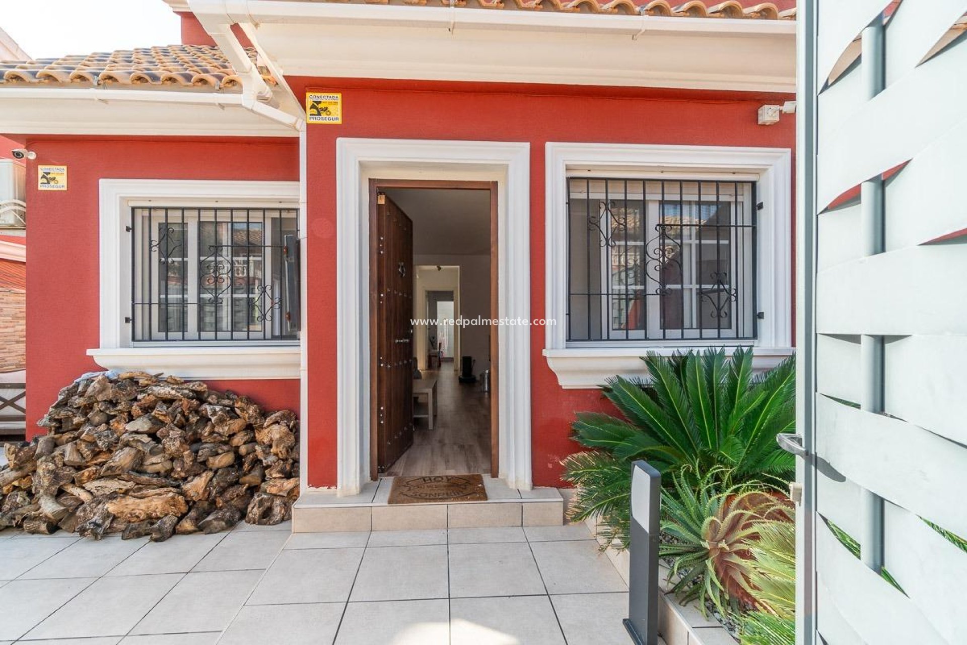 Resale - Terraced house -
Orihuela Costa - Villamartín