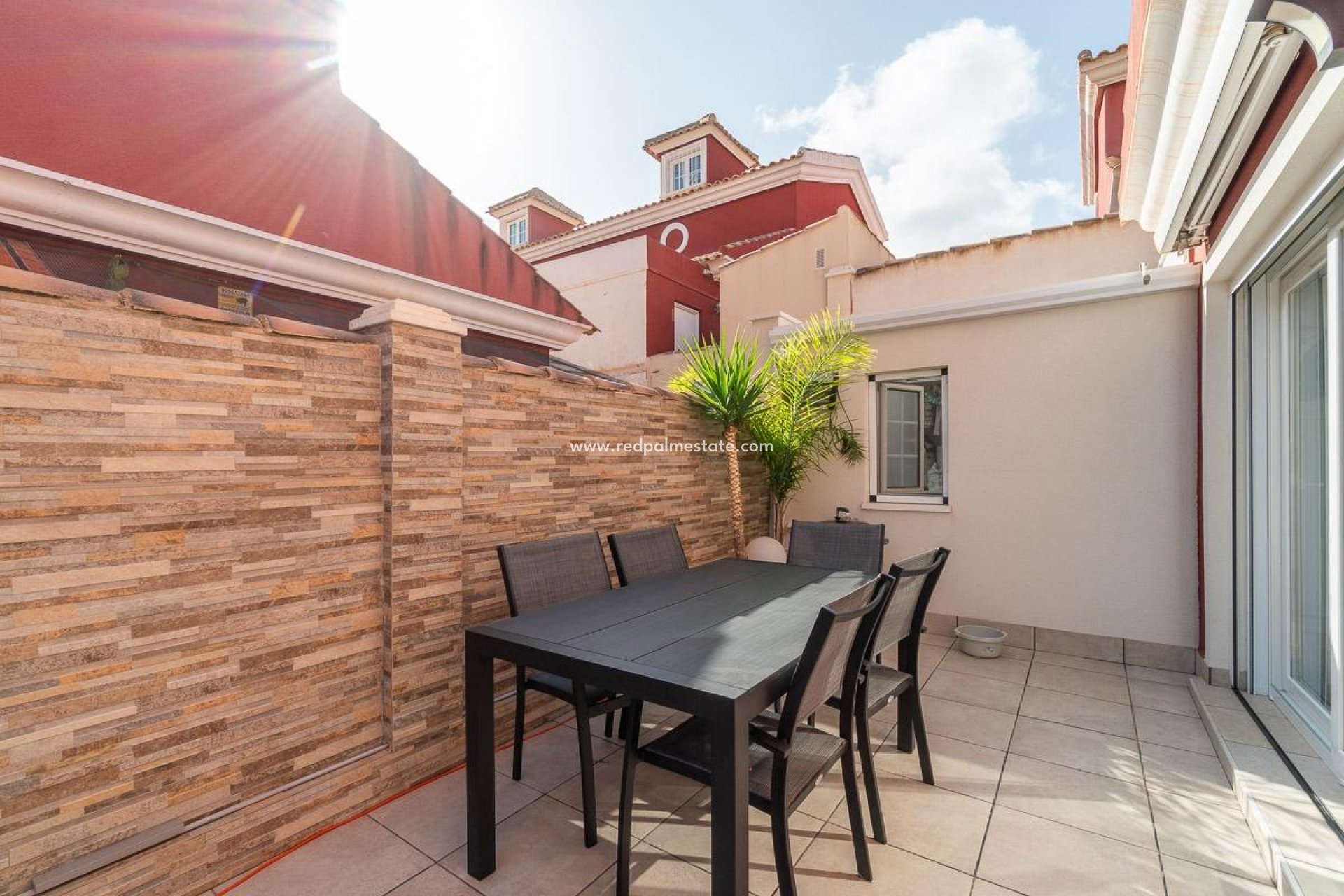 Resale - Terraced house -
Orihuela Costa - Villamartín