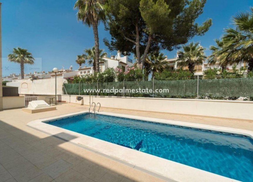 Resale - Terraced house -
Orihuela Costa