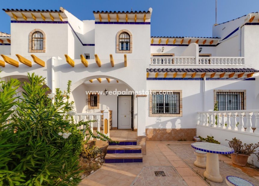 Resale - Terraced house -
Orihuela - Urbanización Perla del Mar