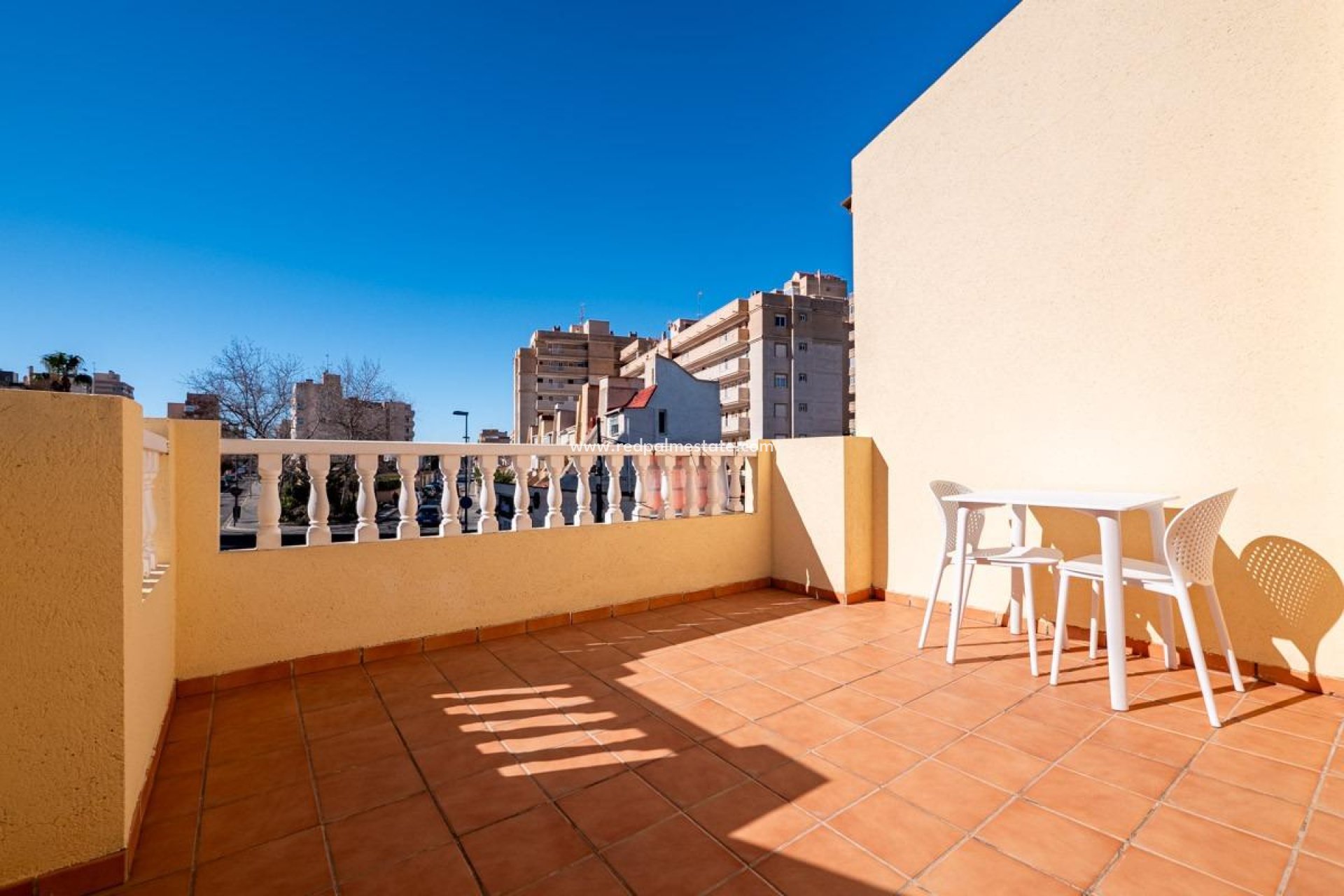 Resale - Terraced house -
Torrevieja - Aguas nuevas 1