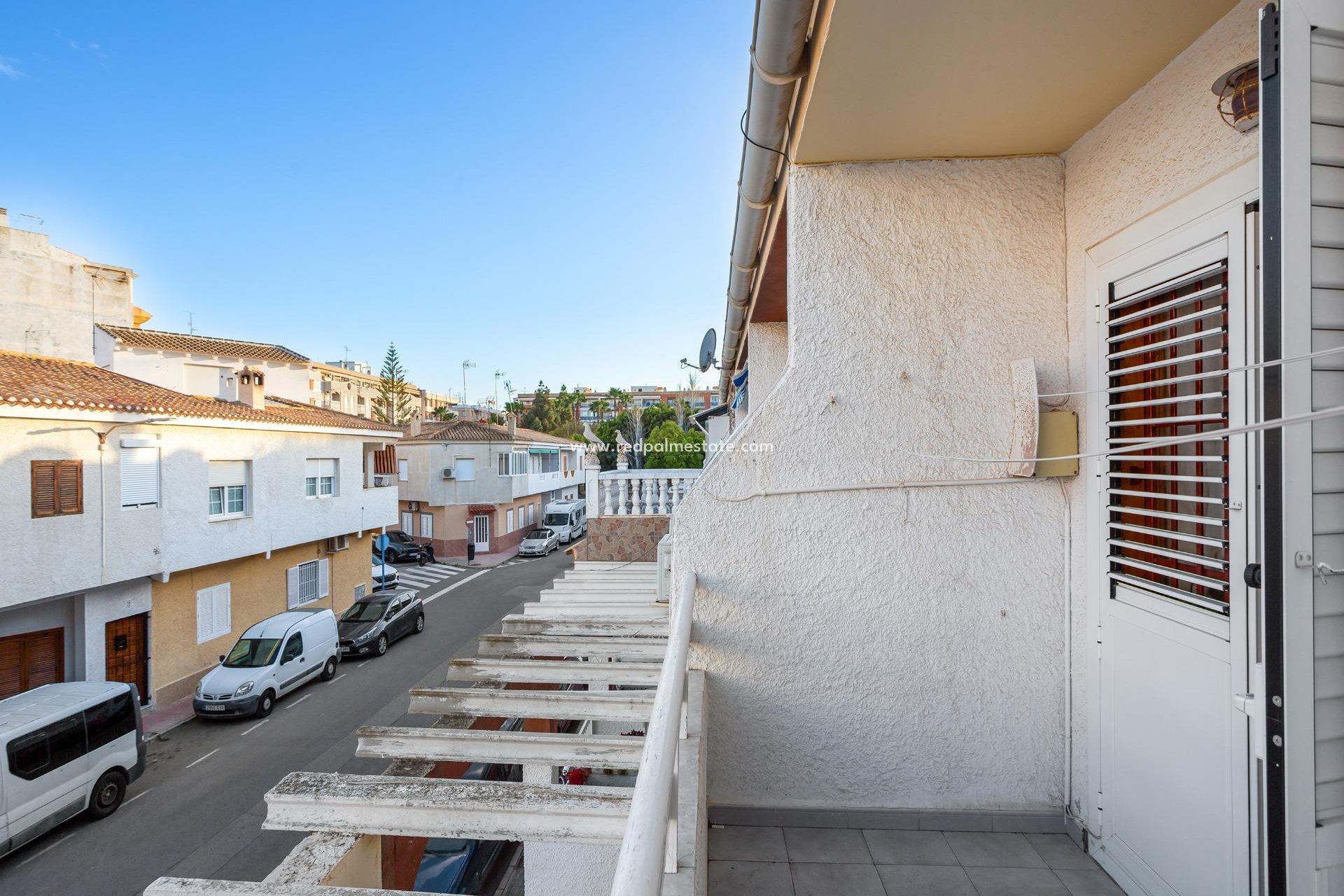 Resale - Terraced house -
Torrevieja - El Acequión - Los Náufragos