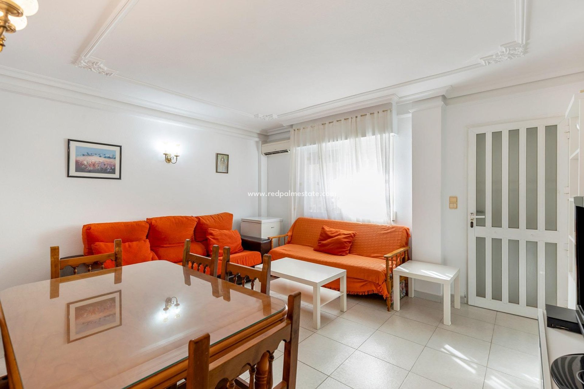 Resale - Terraced house -
Torrevieja - La Mata