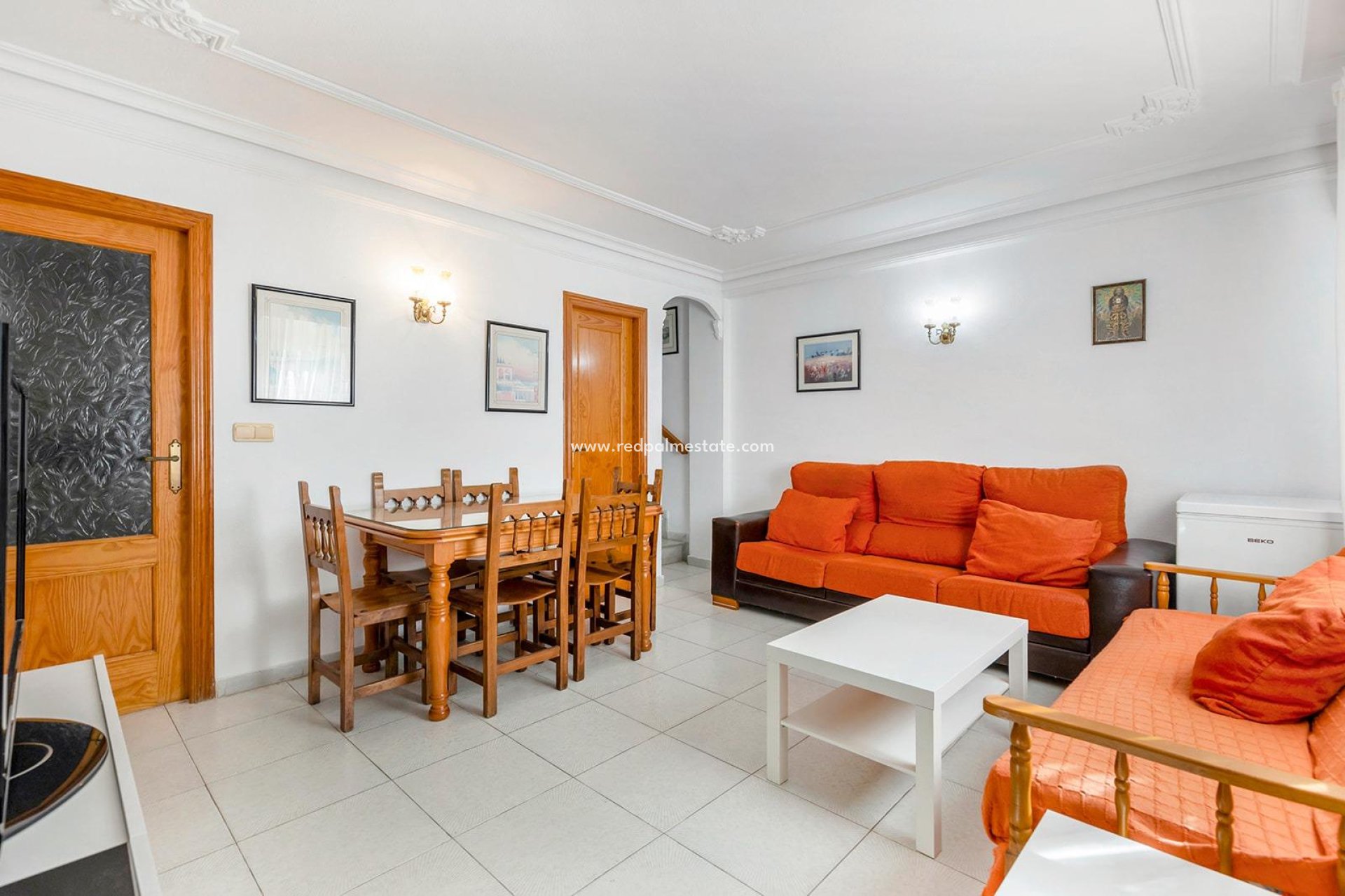 Resale - Terraced house -
Torrevieja - La Mata