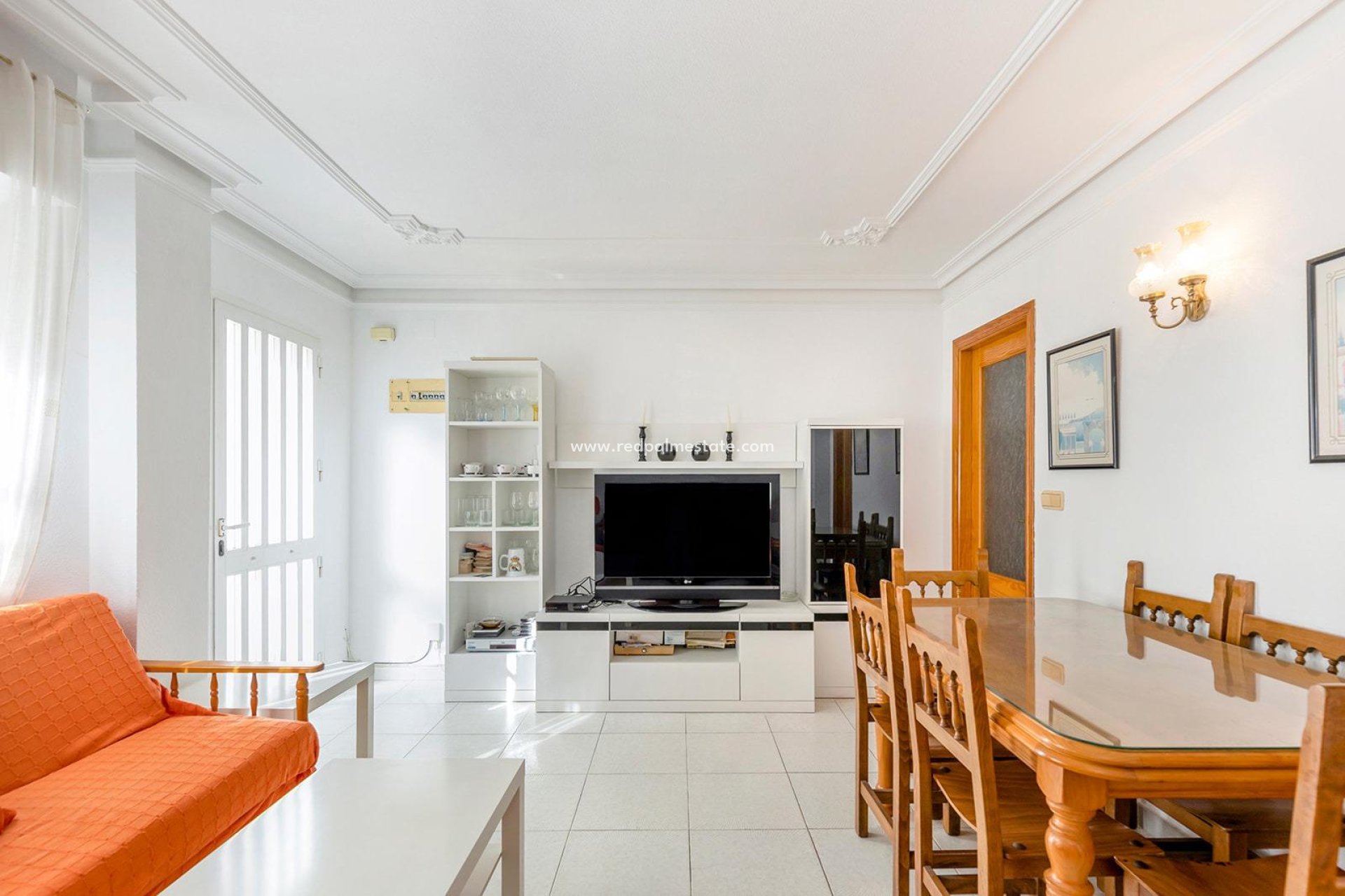 Resale - Terraced house -
Torrevieja - La Mata