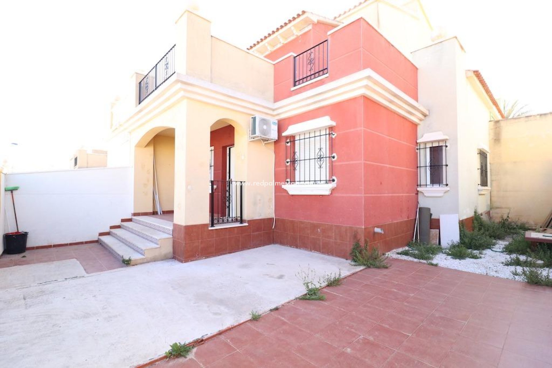 Resale - Terraced house -
Torrevieja - Las calas