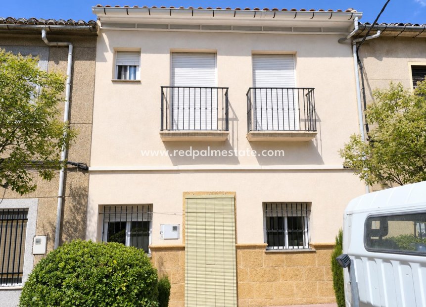 Resale - Town House -
Algueña - Inland