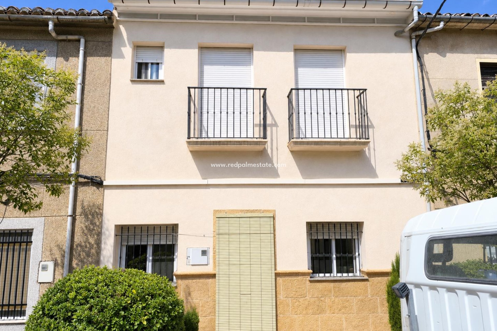 Resale - Town House -
Algueña - Inland