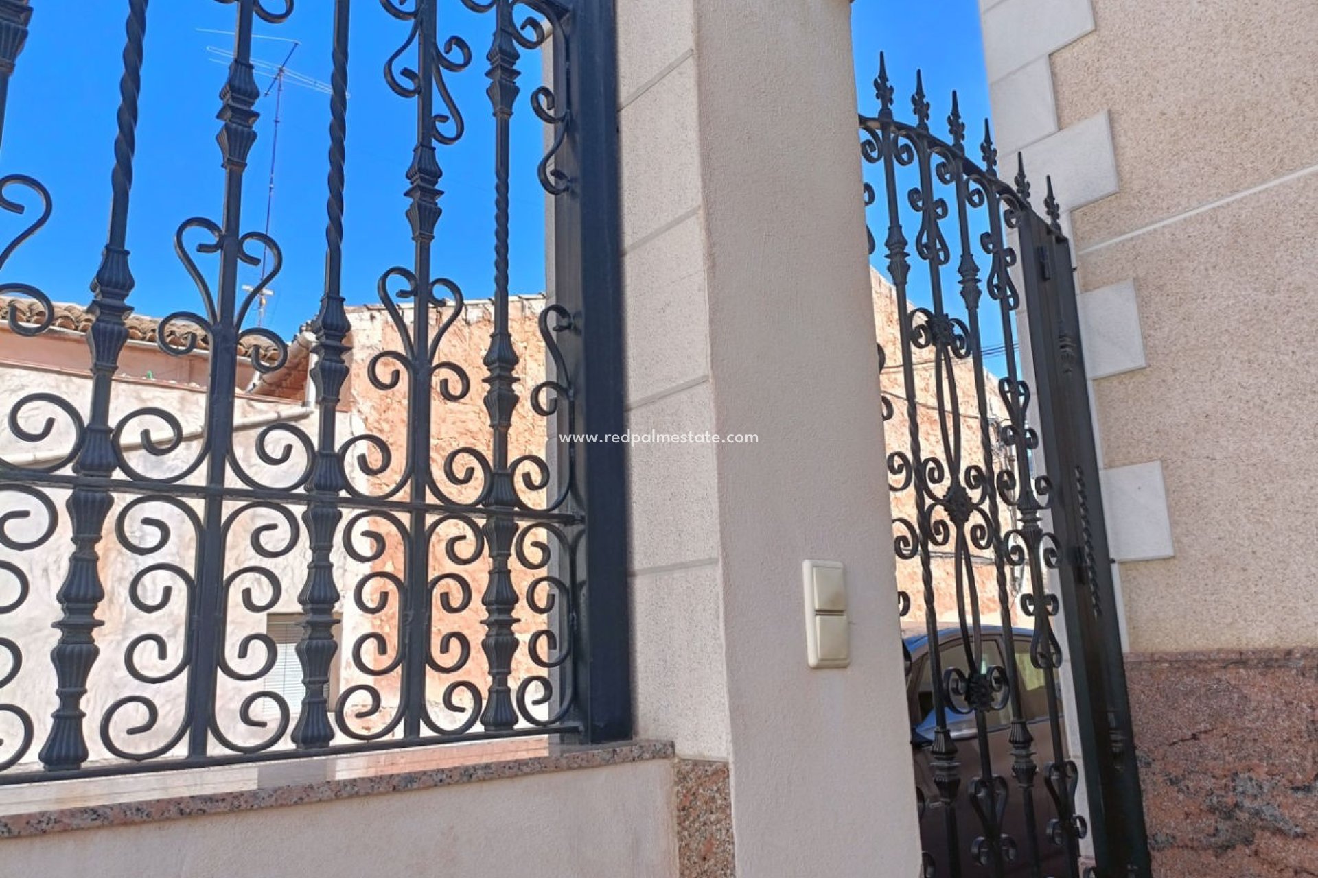 Resale - Town House -
Algueña - Inland
