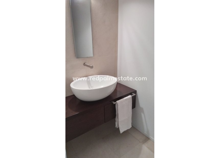 Resale - Town House -
Almoradí - Costa Blanca