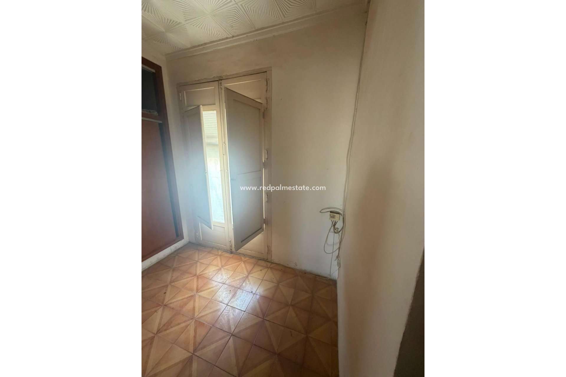 Resale - Town House -
Benejúzar
