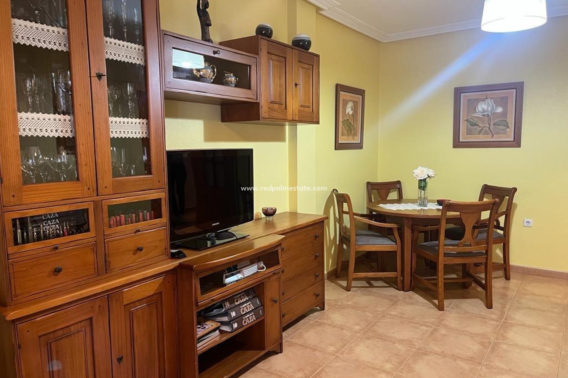 Resale - Town House -
Benejúzar