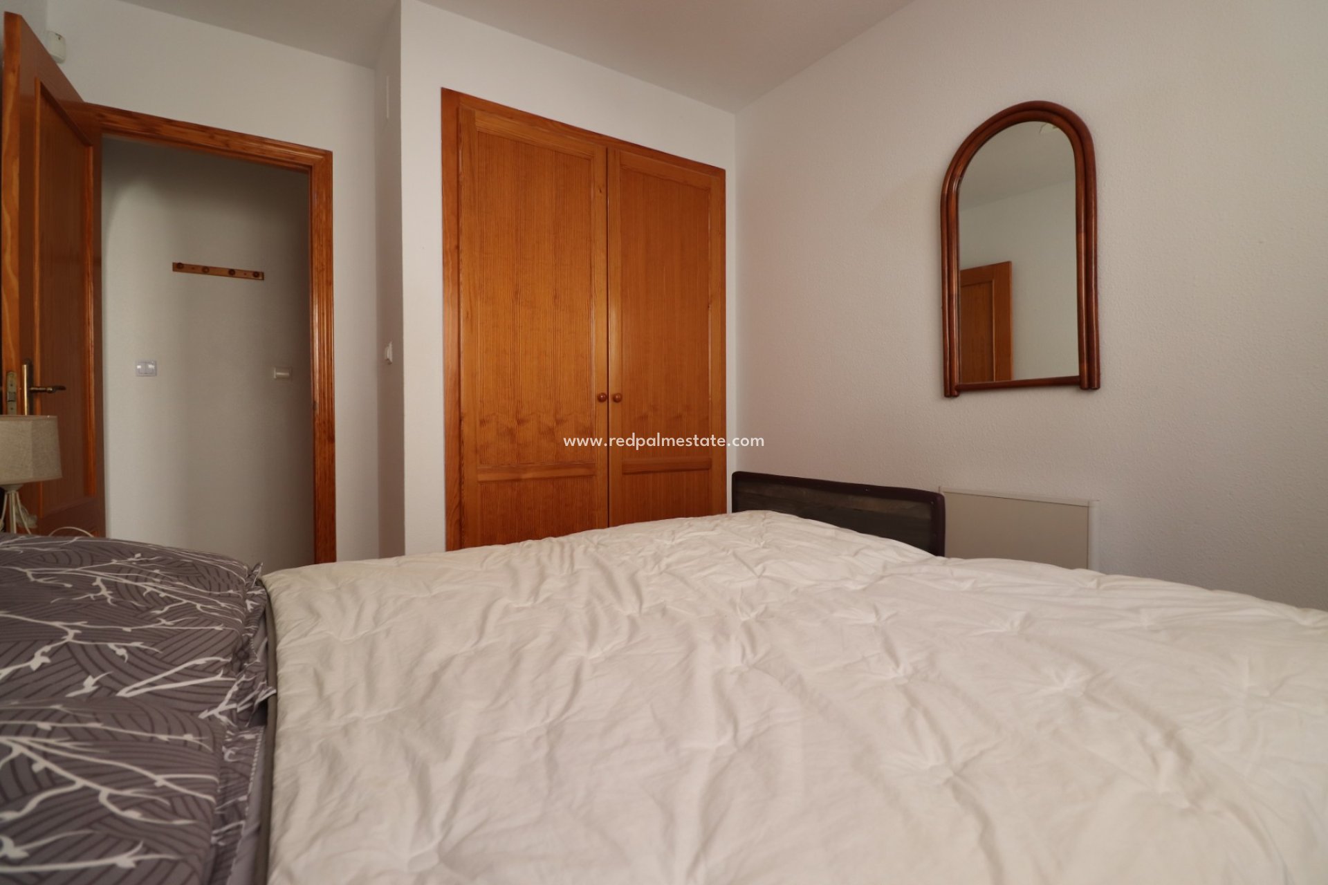 Resale - Town House -
Benijofar