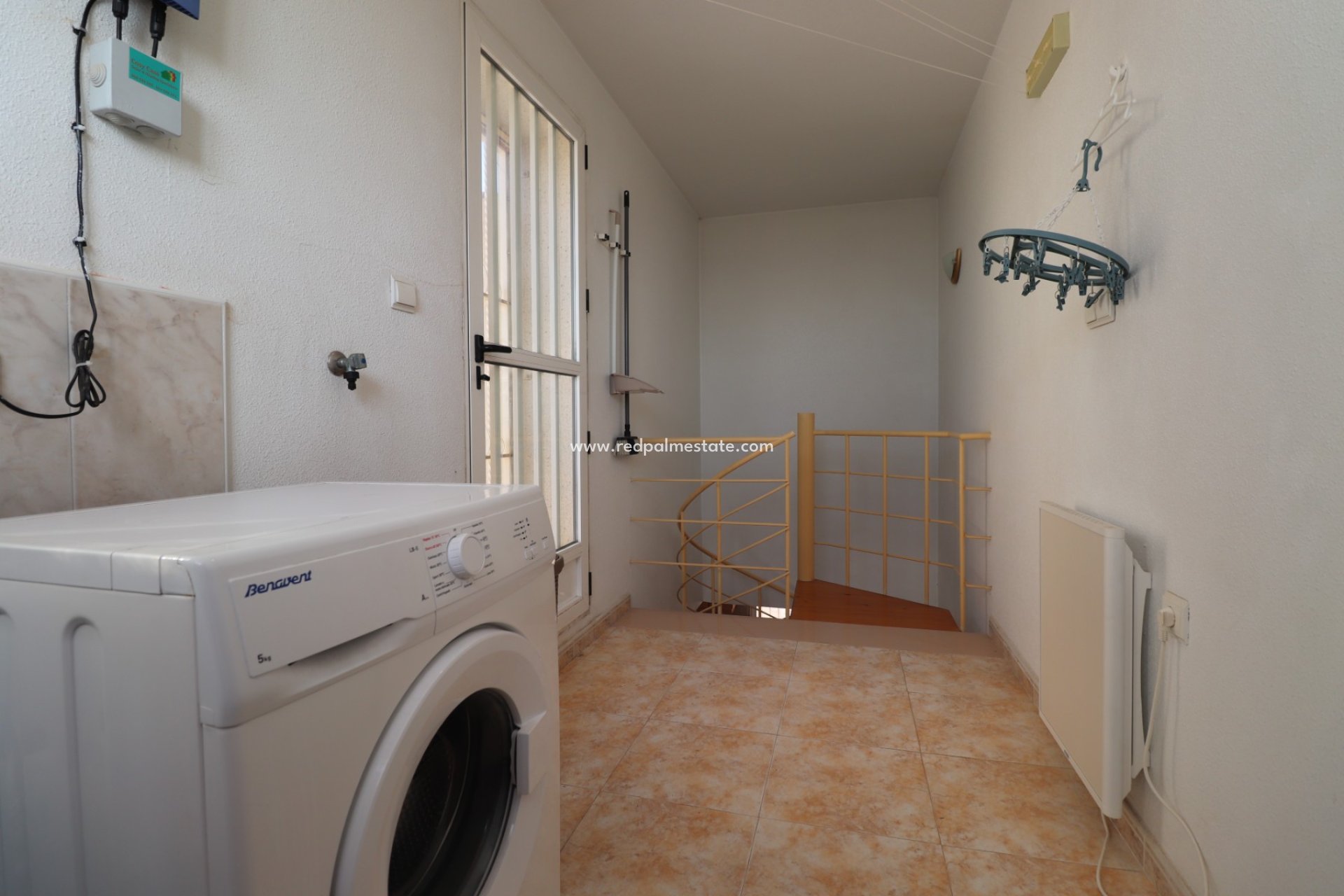 Resale - Town House -
Benijofar