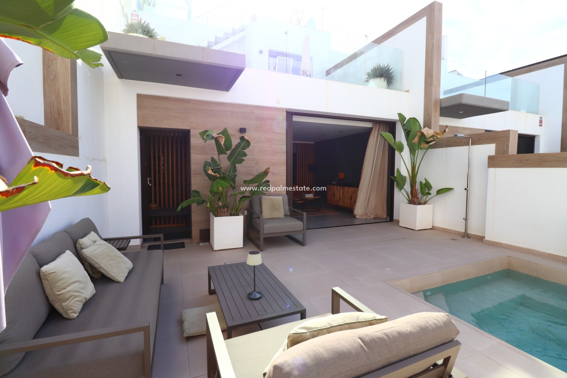 Resale - Town House -
Benijofar