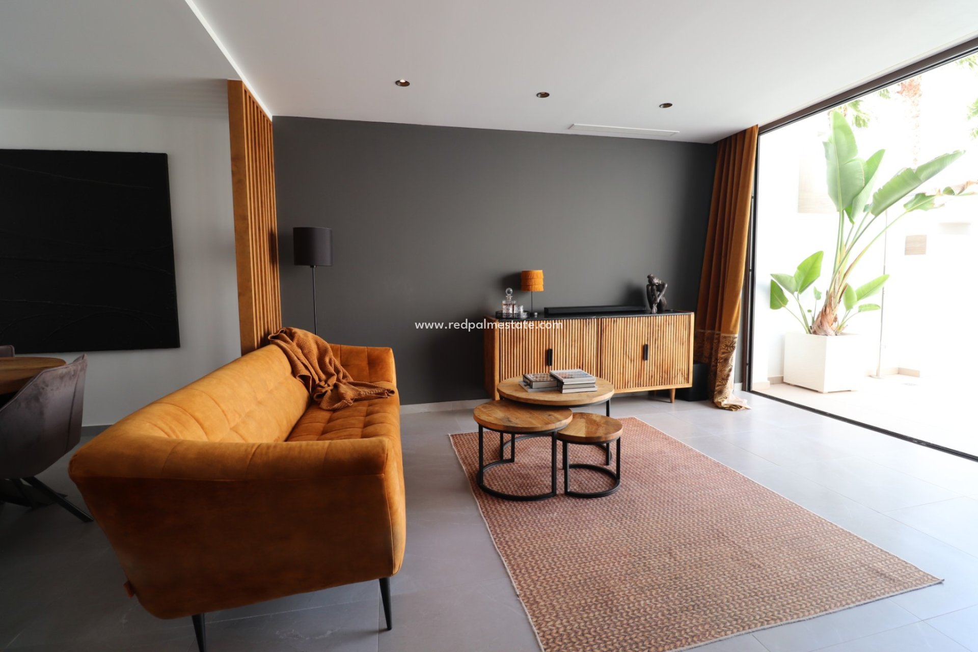 Resale - Town House -
Benijofar