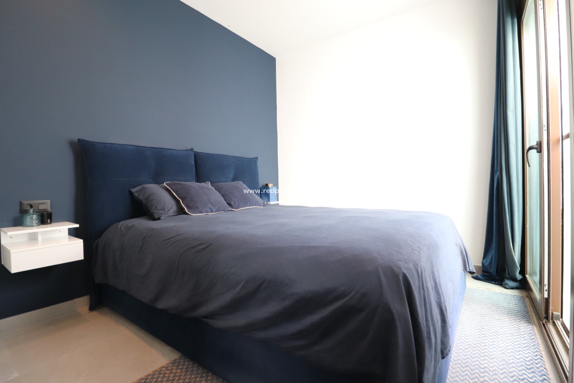 Resale - Town House -
Benijofar