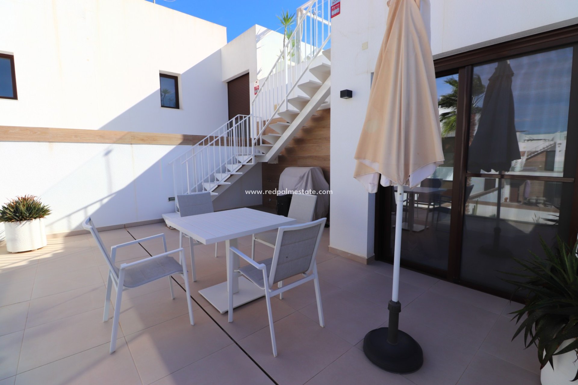 Resale - Town House -
Benijofar