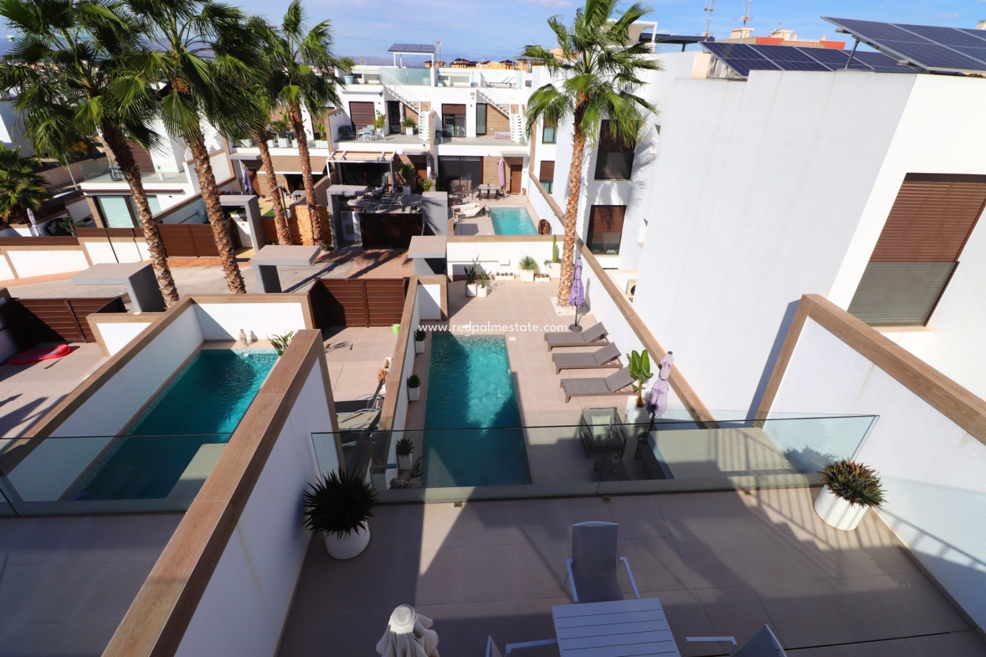 Resale - Town House -
Benijofar