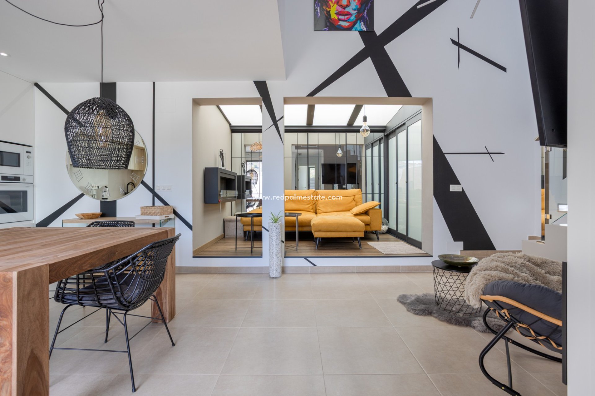 Resale - Town House -
Benijofar