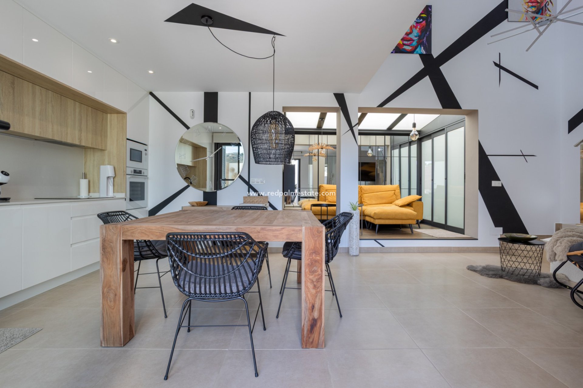 Resale - Town House -
Benijofar