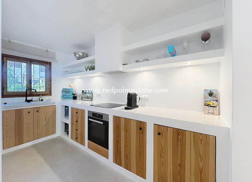 Resale - Town House -
Benissa - Costa Blanca