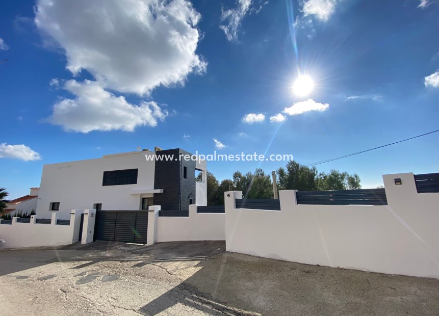 Resale - Town House -
Calpe - Costa Blanca